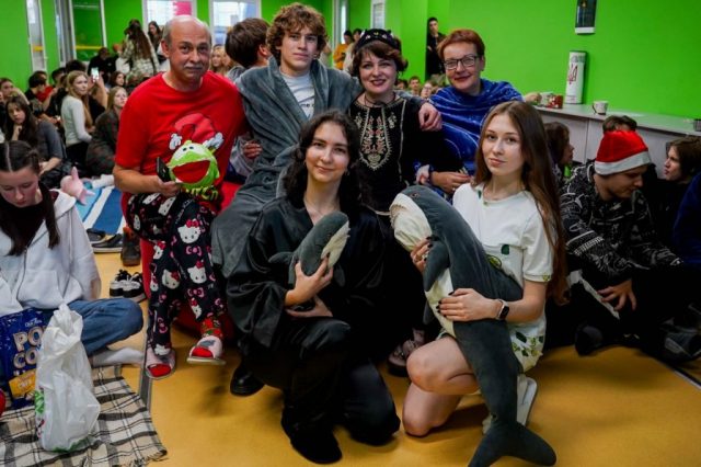 photo_2025-12-08_12-05-00