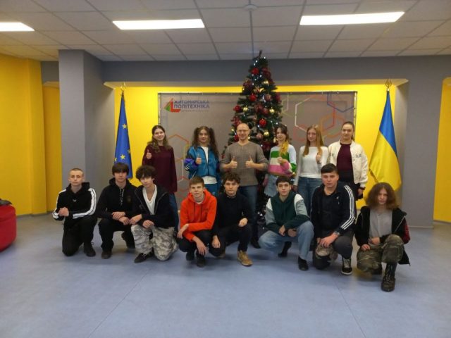 photo_2025-12-17_15-23-11